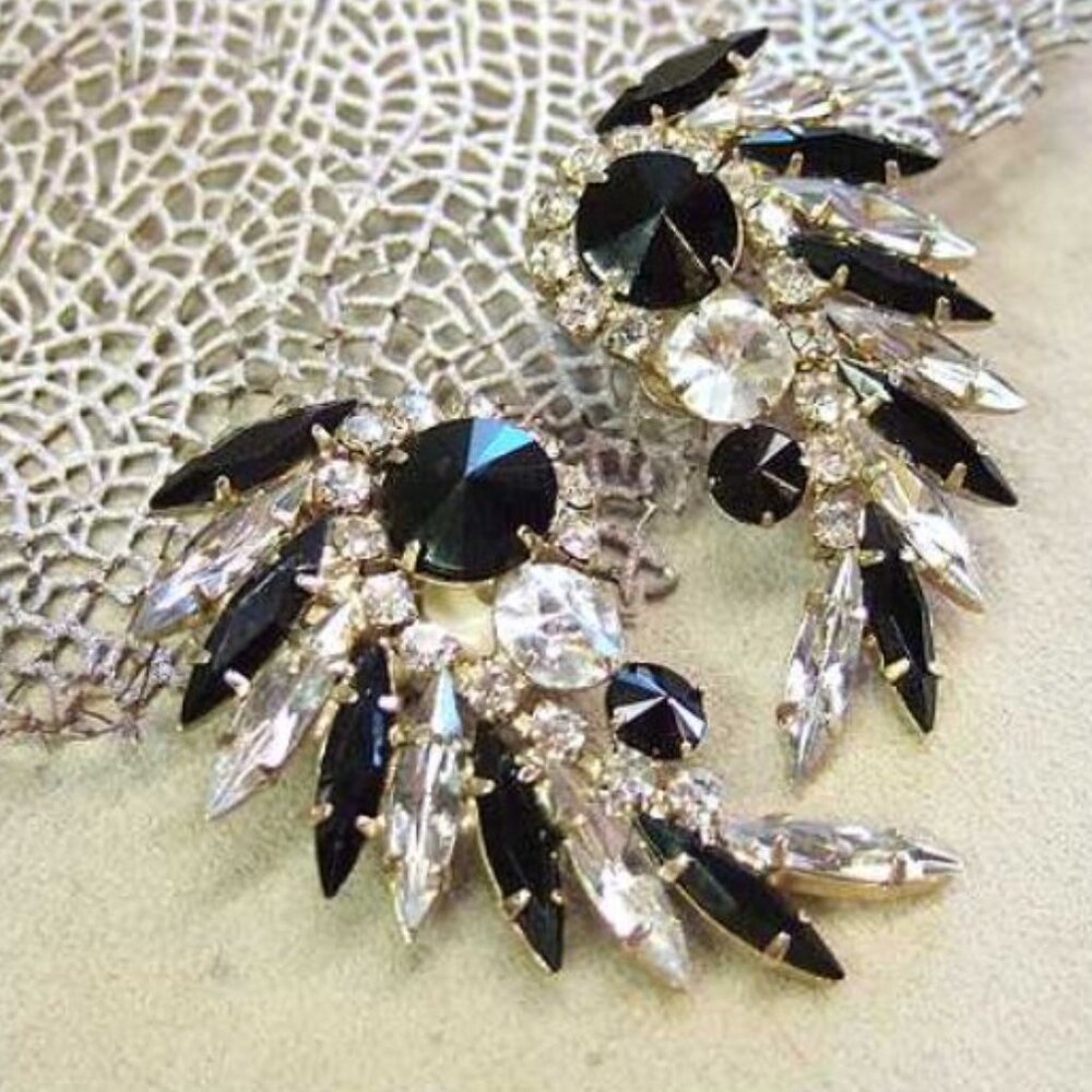 D&E Juliana Earrings Black n Clear Crystal Feathers 1950s Jewelry 13591